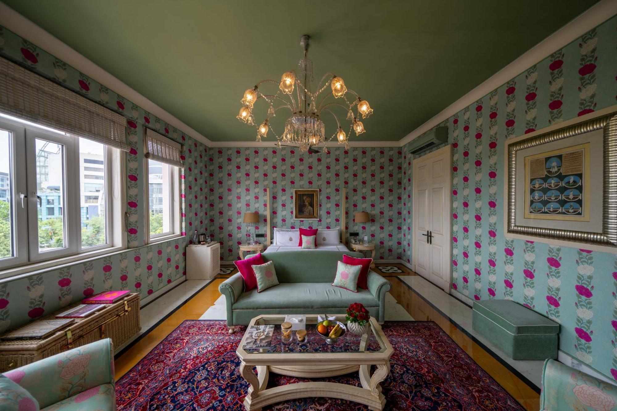 Rajmahal Palace Raas 5*