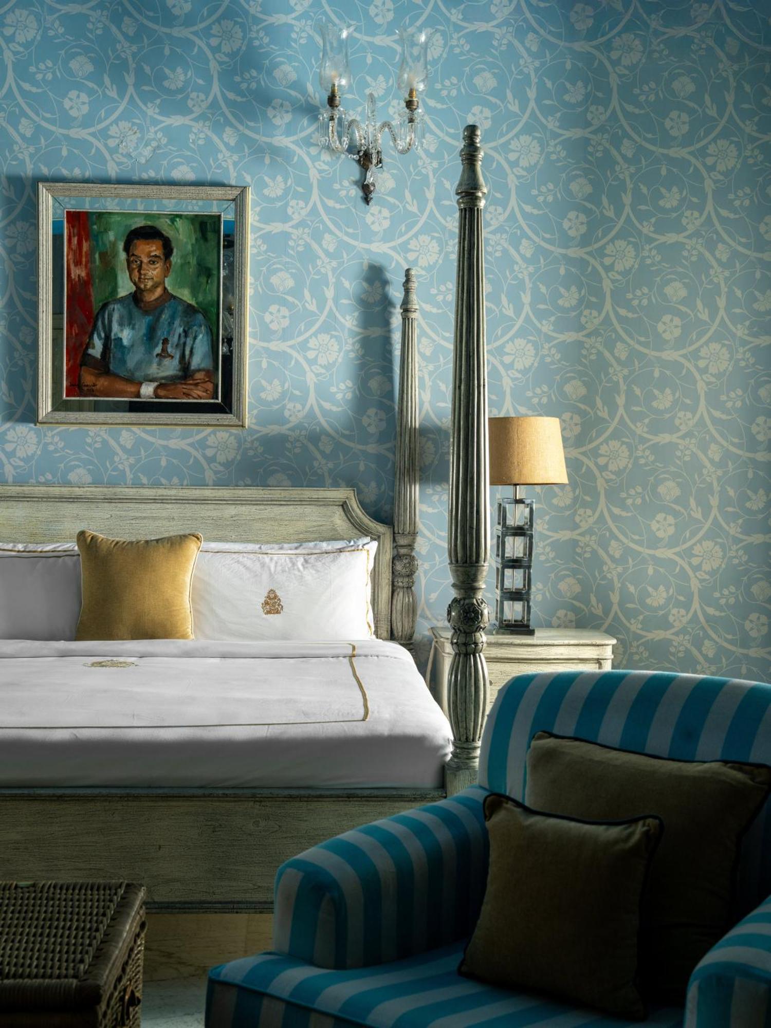 Rajmahal Palace Raas Hotel