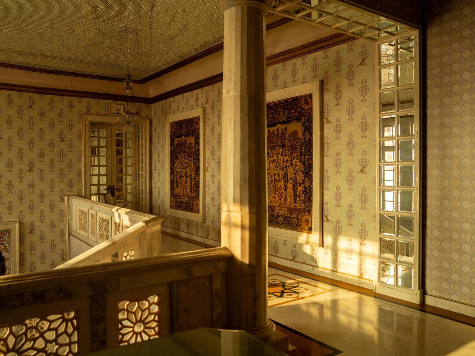 Rajmahal Palace Raas Hotel