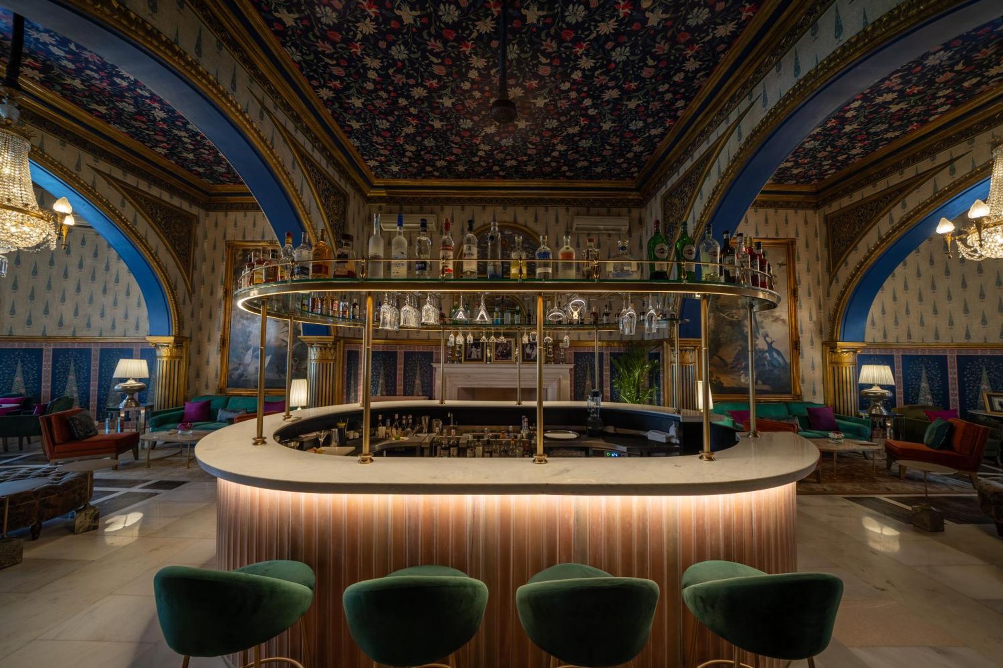 Rajmahal Palace Raas 5*